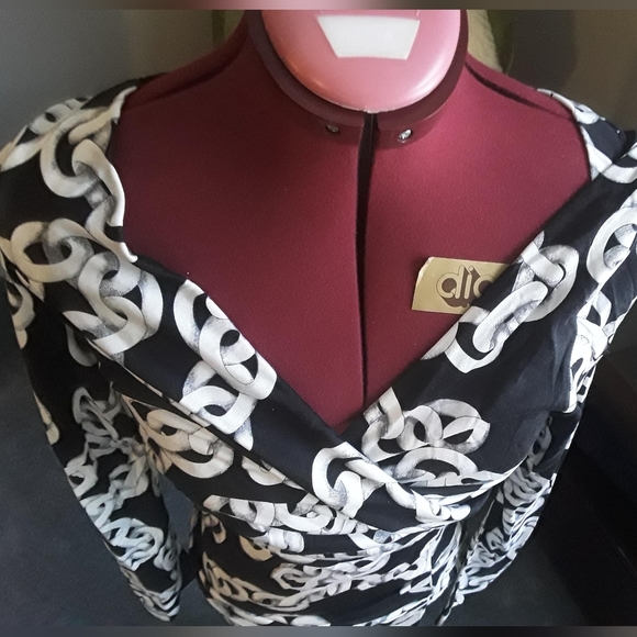 NWT Diane Von Furstenberg Bentley chain print fitted dress - Picture 6 of 10